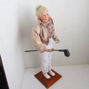 Unique Vintage Large Life-Like Golfer Statue (Older Lady) 18" inch. Collectible